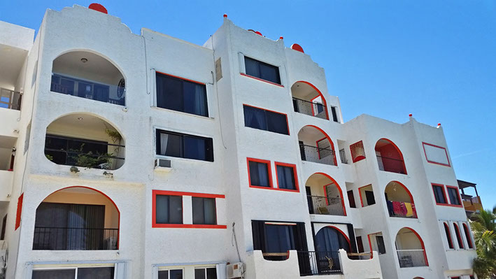 Isla Mujeres vacation rentals,&nbsp; sailfish condo #402